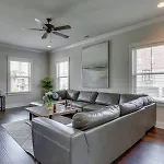 Holiday home Spacious 4 King Belmont 2 Living Walk To Belmont & Vanderbilt Large Dining Table Smart Tvs Parking 24 Hr Hospitality Near Music Row & The Gulch 2 Miles To Broadway