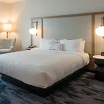 Hotel Fairfield & By Marriott Airport