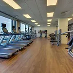 Hotel Drury Plaza Downtown 4*