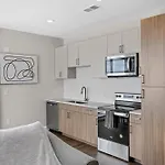 Apartment The Malibu Penthouse The Gulch