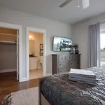 Holiday home Weho Home, Geodis Park, Mini-golf, Arcade, 10min To Downtown! Sleeps 10! Nashville