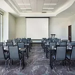 Hotel Hilton Garden Downtown Convention Center 3*
