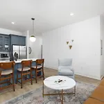 Chic East With Free Parking 3 Mi To Broadway Apartment Nashville