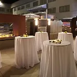 Hotel Doubletree By Hilton Airport Nashville