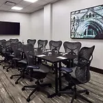 Hotel Hilton Garden Downtown Convention Center 3*