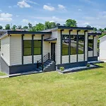 Nashville Home With Seasonal Pool Less Than 5 Mi To Dtwn!