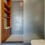 Amazing 2 Bd 4th Floor With Spectacular Views