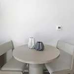 Landing - Modern Apartment With Amazing Amenities