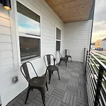 4br Game 6 Beds Family, Opry & Bway Holiday home *