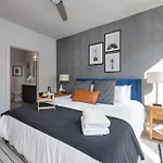 The Second Fiddle-odyssey-mins To Broadway Holiday home Nashville