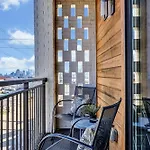 Holiday home The Outlaw In Downtown By Nautical *