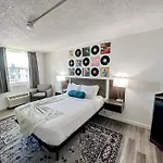 Sleepover Apartment *