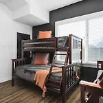 Holiday home 3 Miles To Broadway -garage, Patio, Walk To Shops *