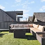 Holiday home Gorgeous East House With Rooftop Patio, Garage, 9 Beds, 3 Miles To Downtown