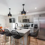 Apartment Walk To Hillsboro Village, Close To Vanderbilt, 3 Miles To Downtown Nashville