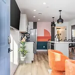 Apartment Walk To Hillsboro Village, Close To Vanderbilt, 3 Miles To Downtown