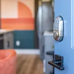 Apartment Retreat With Patio & Free Parking, By Vanderbilt *