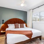 Apartment Retreat With Patio & Free Parking, By Vanderbilt