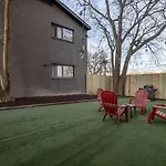Retreat With Patio & Free Parking, By Vanderbilt Apartment Nashville