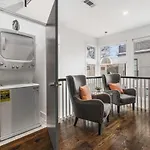 Belmont Retreat Walk To Restaurants, Coffee, 12 South Holiday home *