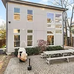 Belmont Retreat Walk To Restaurants, Coffee, 12 South