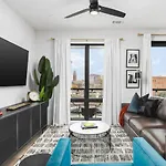 Apartment Premium With Huge Patio Near Vanderbilt & Downtown Nashville