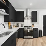 Apartment Premium With Huge Patio Near Vanderbilt & Downtown *