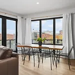 Premium With Huge Patio Near Vanderbilt & Downtown *