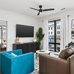 Premium With Huge Patio Near Vanderbilt & Downtown * Nashville