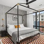 Premium With Huge Patio Near Vanderbilt & Downtown * Nashville