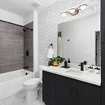 Apartment Premium With Huge Patio Near Vanderbilt & Downtown Nashville