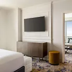 Hilton Bna Airport Terminal