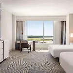 Hotel Hilton Bna Airport Terminal 4*
