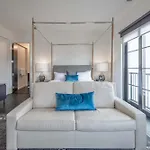 Hotel 121 By Avantstay Nashville