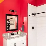 Apartment New Sleeps 4 - 7 Mins To Dt *