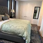 New And Luxurious By Downtown With Rooftop Deck! *