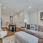 Melrose Mix - Rooftop Deck - 5 Mins To Broadway Holiday home Nashville