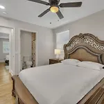 Single Story Pet Friendly Home, With Fenced Yard, Fire Pit, 5min To Downtown!! * Nashville