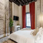 Union St Lofts - Salon - Day Nashville