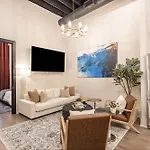 Union St Lofts - Salon - Day Apartment