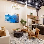 Apartment Union St Lofts - Salon - Day *