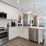 Muse Apartment *