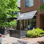 River View High-end With Private Patio And Free Parking Nashville