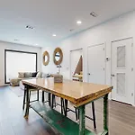 Illume 114 Nashville