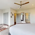 Archer Manor Holiday home