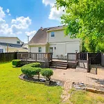 Convenient Nashville Hub With Yard, 3 Mi To Downtown