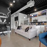 Apartment New Sleeps 4 - 7 Mins To Dwtn *