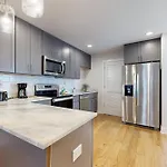 Watkins Park Getaway B Holiday home *