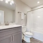Watkins Park Getaway B Holiday home