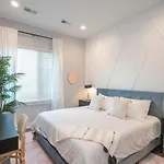1 Mile To Downtown 4Br 4Ba W Rooftop Deck